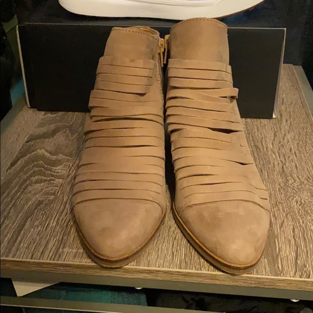 Lucky Brand booties